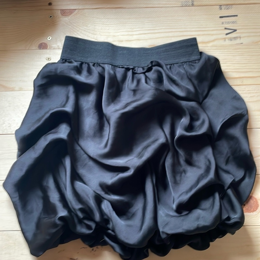 Y2K bubble skirt!